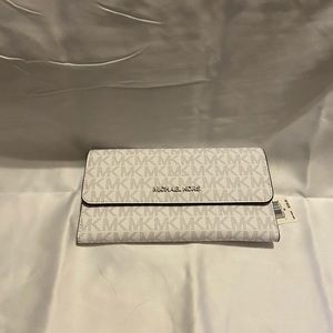 Michael Kors Bright White Large Trifold Wallet